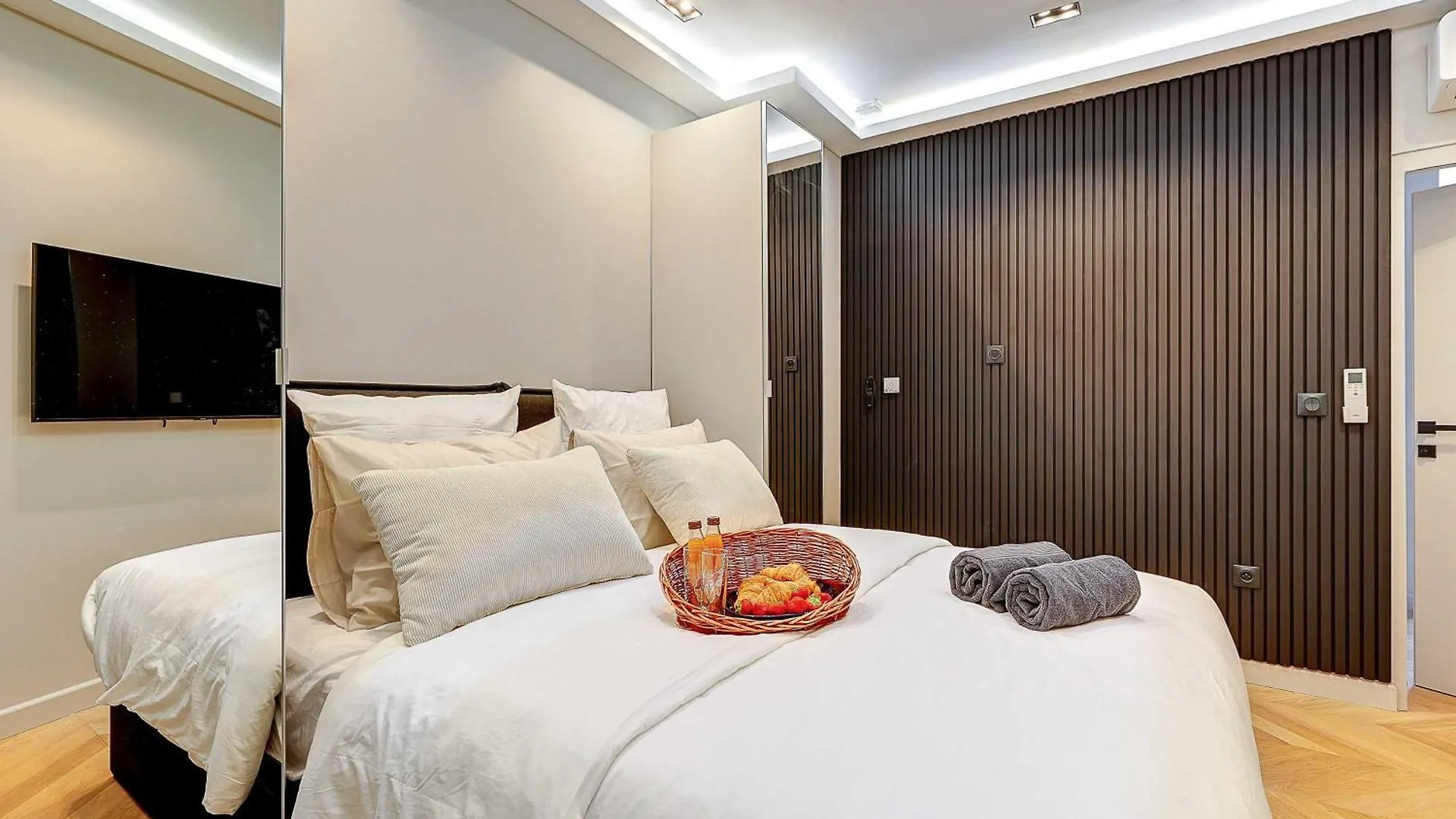 Apartment Elegant With Ac - 3br-10p- Le Marais