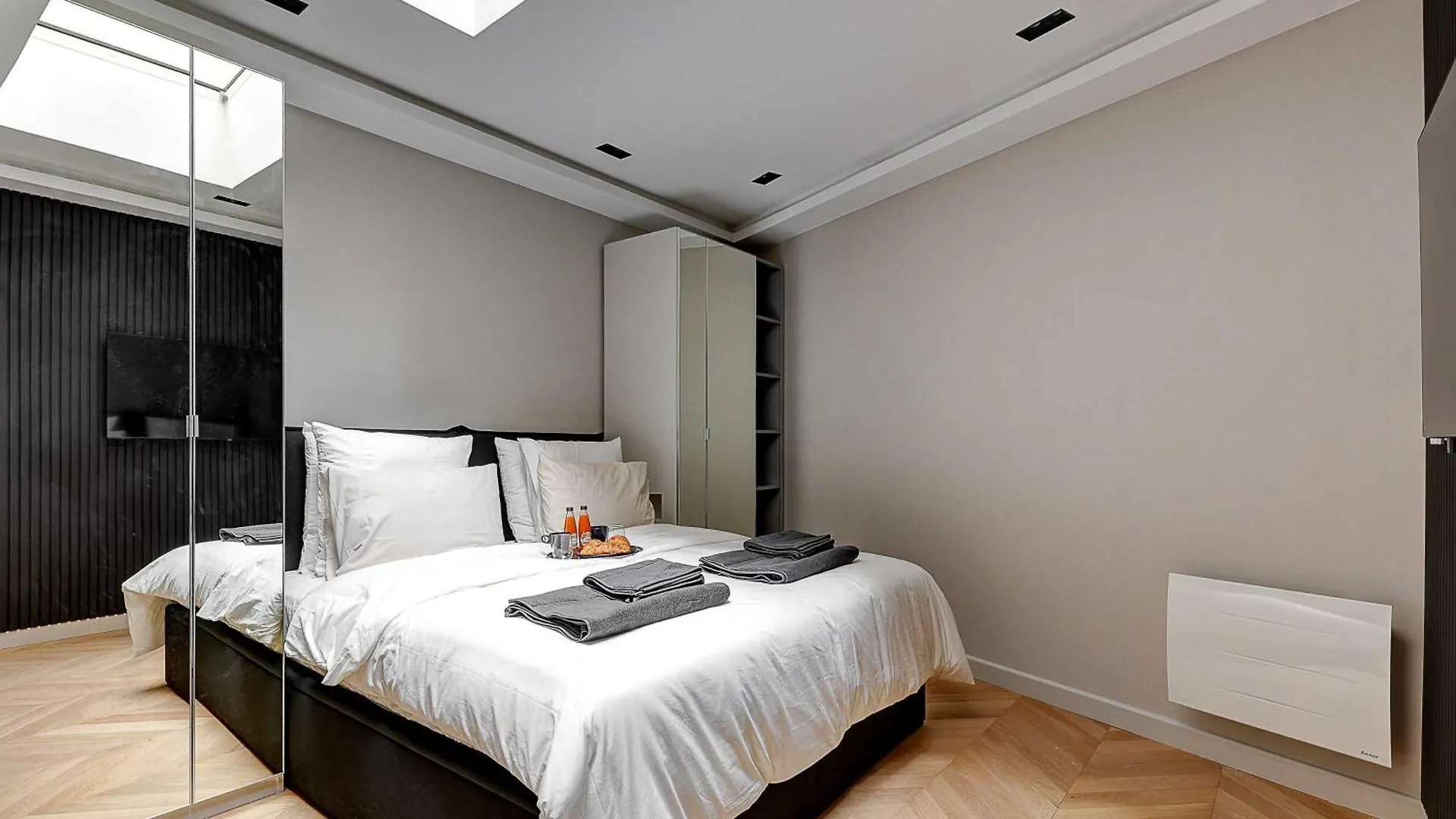 Elegant With Ac - 3br-10p- Le Marais Apartment Paris